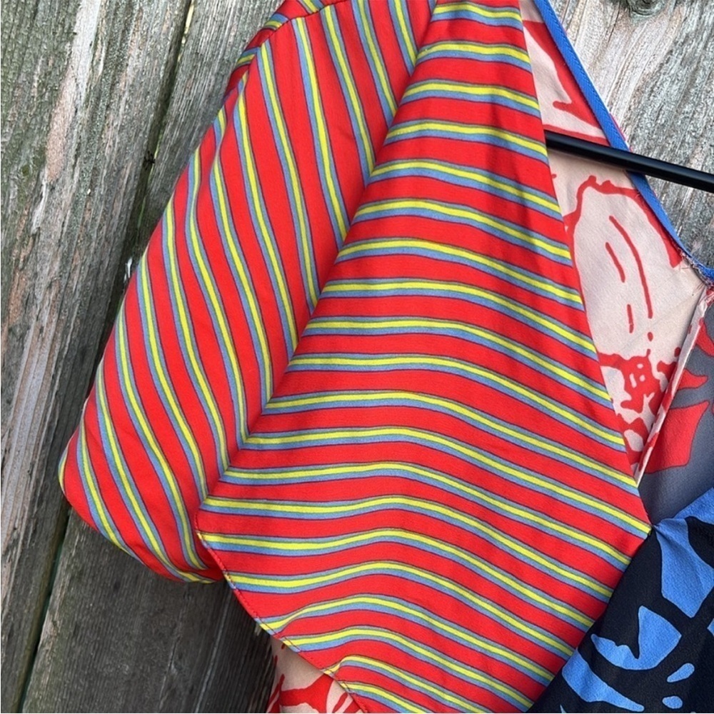 EUC Diane Von Furstenberg Silk Multi Pattern Ruffle Front Dress Sz XS Rtl. $528 - Picture 8 of 13